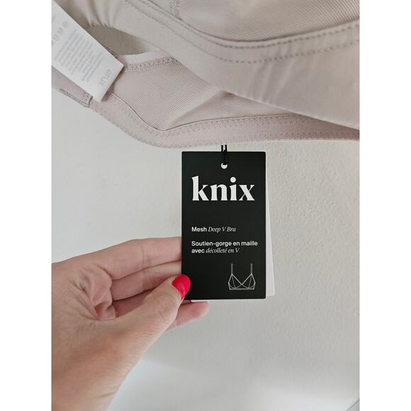 Knix Women's Beige Oyster Mesh Deep V Bra Unlined Bra NWT Size X-Large - Picture 8 of 13